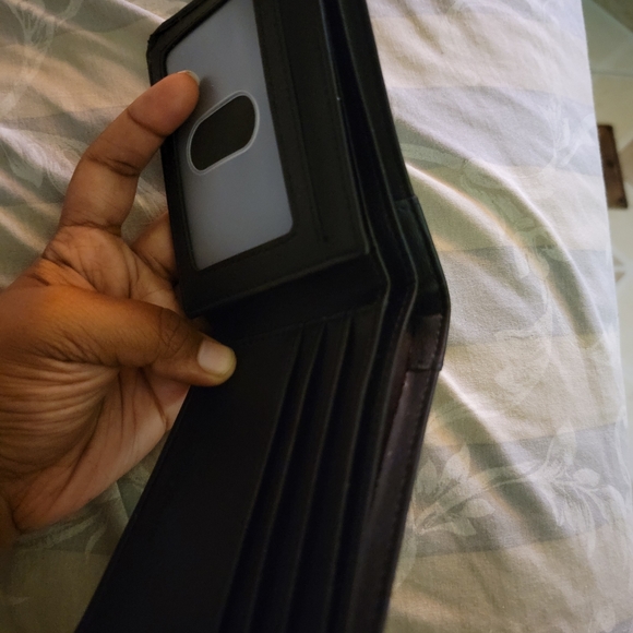 Wallet - Picture 4 of 4